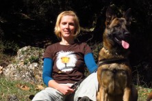 Elzbieta Kret from the Greek team with her new partner Kiko.
