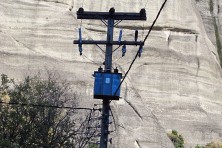Electricity pylon in Meteora (HOS/V.Saravia)