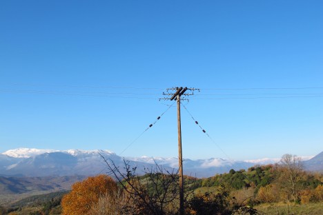 Electricity pylon in Antichasia (HOS/V. Saravia)