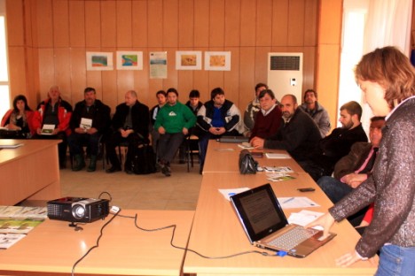 The return of the Neophron - Edita Difova meeting in Madzharovo February 2014